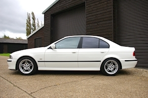 5 Series E39 530i Sport Automatic Saloon 3000 4dr Saloon Automatic Petrol