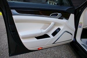 Panamera 4.8 V8 Turbo PDK AWD Automatic 4.8 5dr Hatchback Semi Auto Petrol