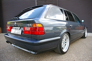 M5 E34 M5 3.8i 6 Speed Manual Touring 3800 5dr Estate Manual Petrol