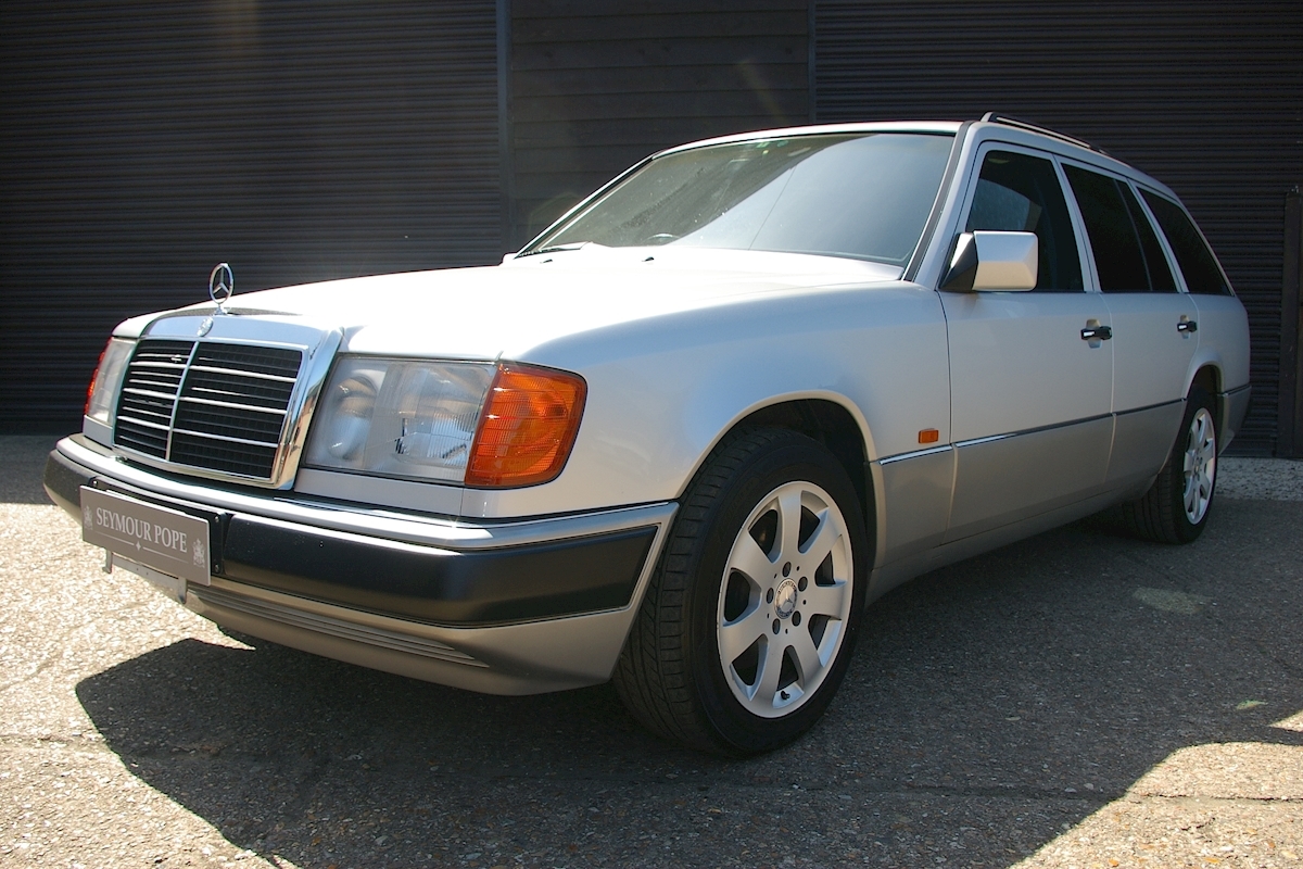 Used Mercedes-Benz W124 E-CLASS 320TE Automatic 7 Seats | Seymour Pope