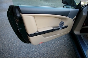 Db9 DB9 5.9 V12 Volante Auto Seq Convertible 5.9 2dr Convertible Automatic Petrol