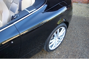 Db9 DB9 5.9 V12 Volante Auto Seq Convertible 5.9 2dr Convertible Automatic Petrol