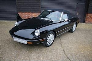 Spider SERIES 4 2.0 TWIN CAM 5 Speed Manual 1962 2dr Roadster Manual Petrol