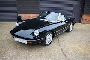 Spider SERIES 4 2.0 TWIN CAM 5 Speed Manual 1962 2dr Roadster Manual Petrol