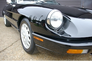 Spider SERIES 4 2.0 TWIN CAM 5 Speed Manual 1962 2dr Roadster Manual Petrol