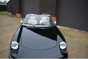 Spider SERIES 4 2.0 TWIN CAM 5 Speed Manual 1962 2dr Roadster Manual Petrol