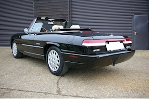 Spider SERIES 4 2.0 TWIN CAM 5 Speed Manual 1962 2dr Roadster Manual Petrol