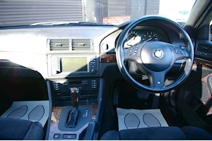 5 Series E39 525i Sport Touring Automatic 2500 5dr Estate Automatic Petrol