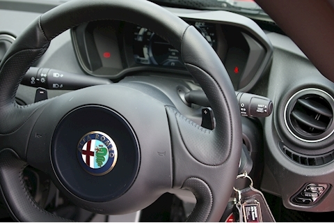 4C 1.8 Tbi ALFA TCT 2dr 1.7 2dr Coupe Semi Auto Petrol