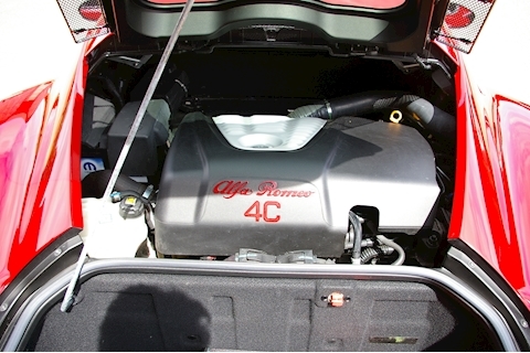 4C 1.8 Tbi ALFA TCT 2dr 1.7 2dr Coupe Semi Auto Petrol