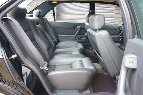 164 3.0 V6 Q4 6 Speed Manual Saloon AWD 3000 4dr Saloon 6 Speed Manual Petrol