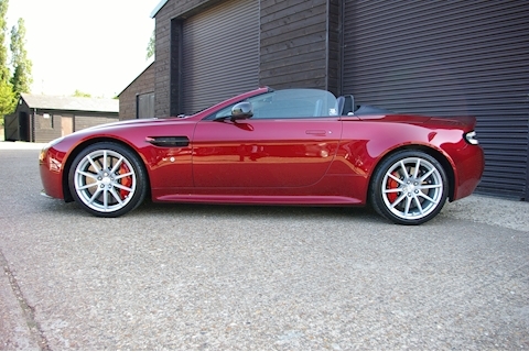 Vantage 5.9 V12 S Roadster SpeedShift III Auto 5.9 2dr Convertible Automatic Petrol