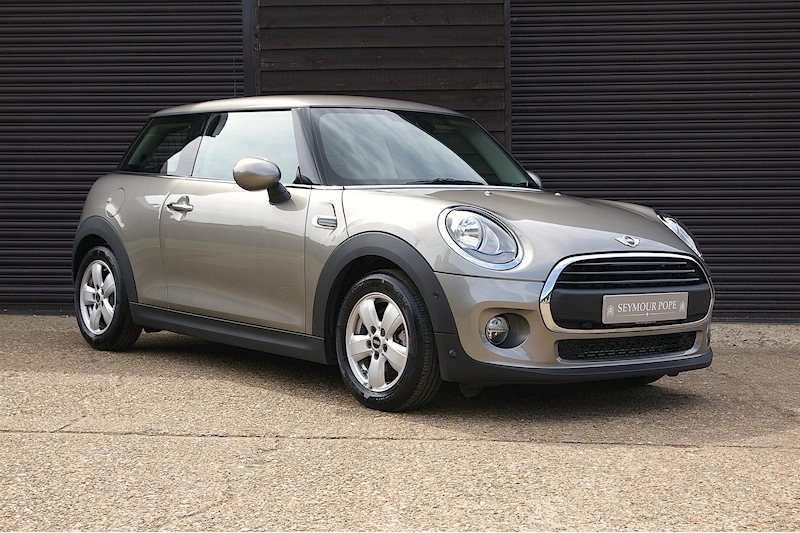 One One 1.2i 3DR Automatic 1.2 3dr Hatchback Automatic Petrol