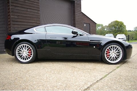 Vantage 4.7 V8 Coupe 6 Speed Manual 4.7 3dr Hatchback Manual Petrol