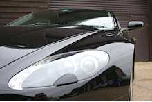Aston Martin Vantage 4.7 V8 Coupe 6 Speed Manual 