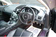 Aston Martin Vantage 4.7 V8 Coupe 6 Speed Manual 