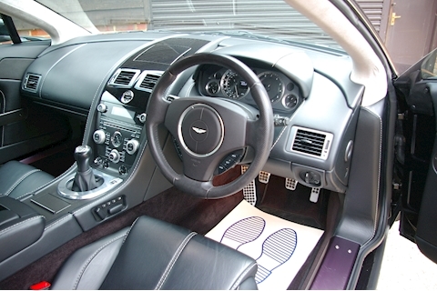 Vantage 4.7 V8 Coupe 6 Speed Manual 4.7 3dr Hatchback Manual Petrol
