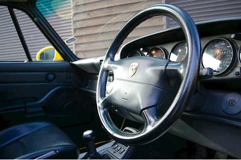 911 Carrera 4 Coupe 3.6 Manual Petrol