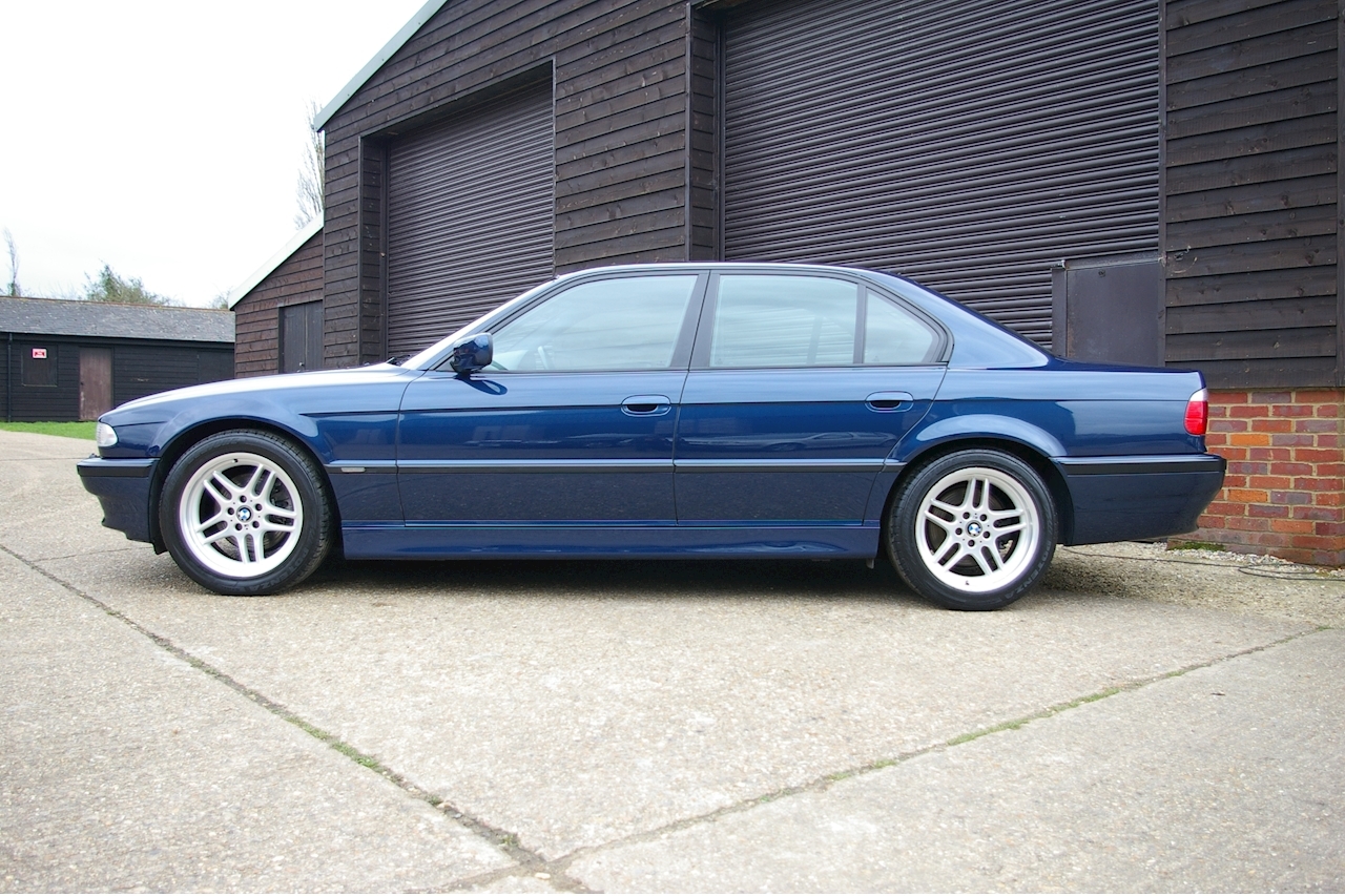 Bmw e38 facelift