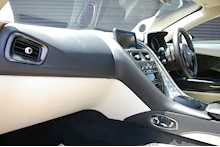 Aston Martin DB11 5.2 V12 Launch Edition Coupe Automatic 