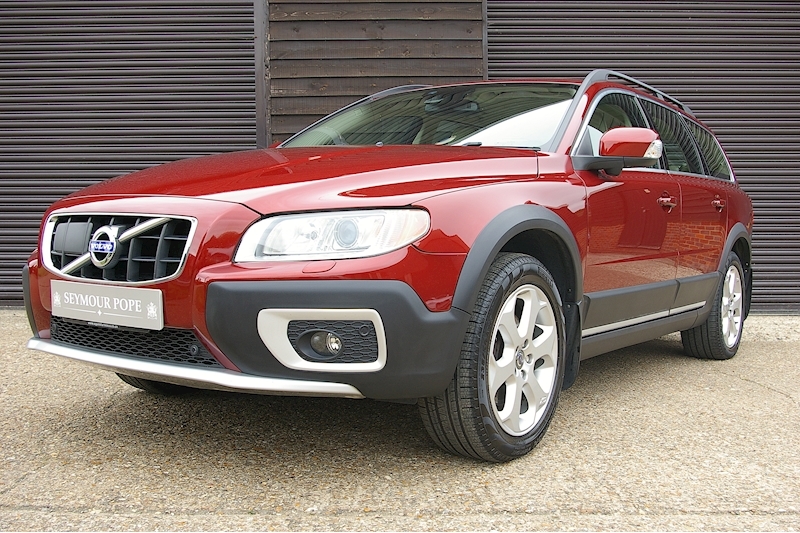 Volvo xc70 inscription