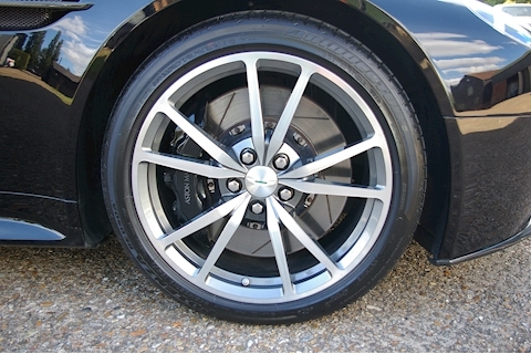 Vantage S Coupe 4.7 Sportshift Petrol