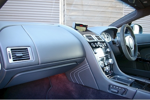 Vantage S Coupe 4.7 Sportshift Petrol