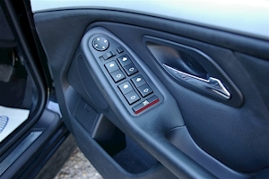 525i Sport Touring Automatic 2.5 5dr Touring Automatic Petrol