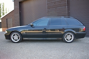 525i Sport Touring Automatic 2.5 5dr Touring Automatic Petrol