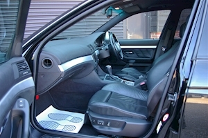 525i Sport Touring Automatic 2.5 5dr Touring Automatic Petrol