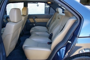 164 3.0 V6 Super Automatic Saloon 3.0 4dr Saloon Automatic Petrol