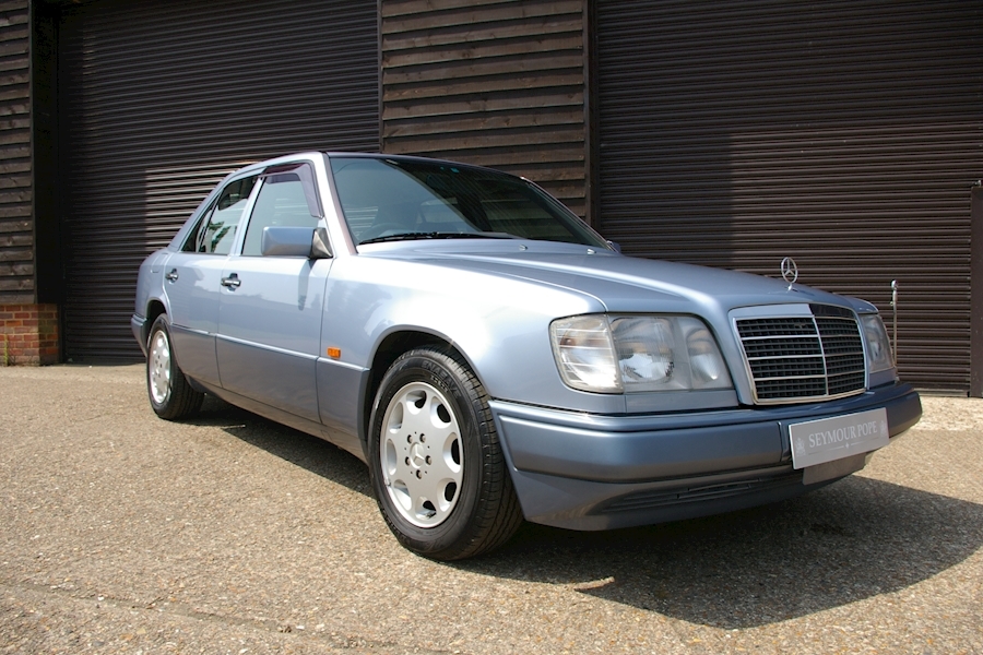 W124 E320 Automatic Saloon 3.2 4dr Saloon Automatic Petrol