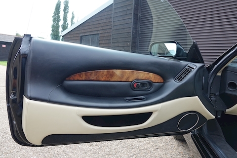 Aston Martin DB7 Vantage 5.9 V12 Coupe Automatic (Stunning Cherished Example)