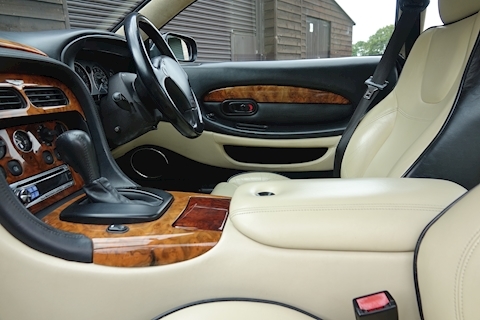 Aston Martin DB7 Vantage 5.9 V12 Coupe Automatic (Stunning Cherished Example)