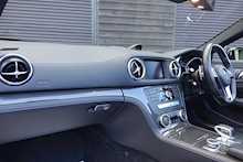 Mercedes-Benz SL63 AMG 5.5 V8 Bi-Turbo Convertible 7-Speed Automatic 
