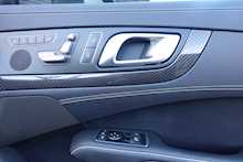 Mercedes-Benz SL63 AMG 5.5 V8 Bi-Turbo Convertible 7-Speed Automatic 