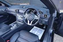 Mercedes-Benz SL63 AMG 5.5 V8 Bi-Turbo Convertible 7-Speed Automatic 