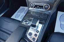 Mercedes-Benz SL63 AMG 5.5 V8 Bi-Turbo Convertible 7-Speed Automatic 
