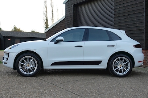 Porsche Macan 3.0 TD V6 S PDK 4WD Automatic (Pano Roof, Air Suspension, Adaptive Cruise, Adaptive 18 Way Seats, PTV, Advanced Key, Carbon Interior ++)