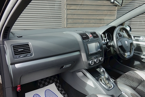 Golf 2.0T GTI Pirelli DSG 5 Door Hatchback Hatchback 2000 Automatic DSG Petrol