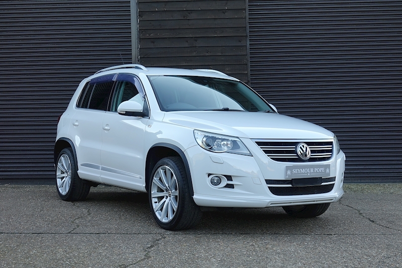 Tiguan R-Line TSI Bluemotion Technology 4Motion SAT NAV  Estate 2.0 Automatic DSG Petrol