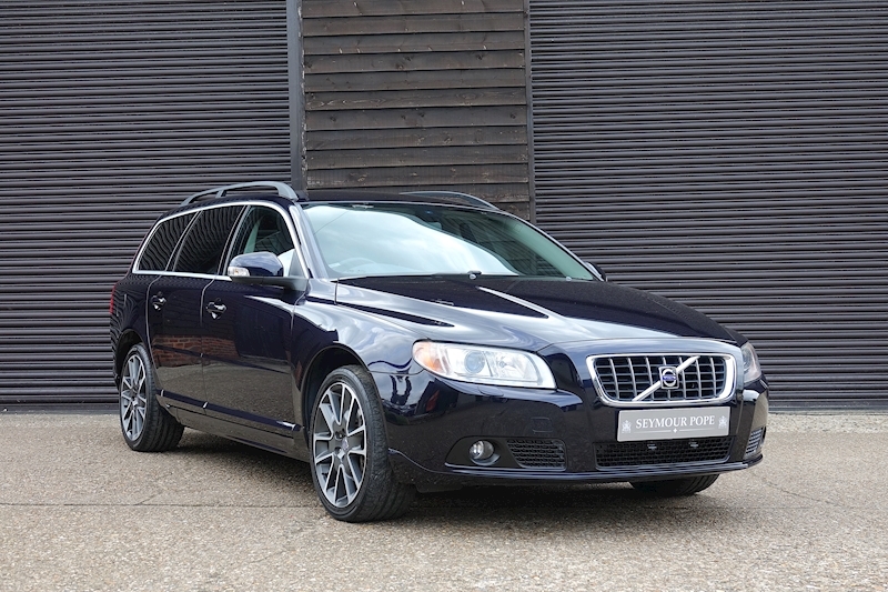 V70 2.5 T5 LE Automatic Estate Estate 2500 Automatic Petrol