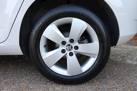 1.2 TSI SE Hatchback 5dr Petrol Manual Euro 6 (s/s) (90 ps)