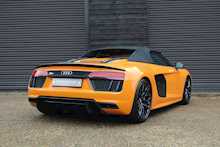 Audi R8 5.2 FSI V10 Plus Spyder Quattro S-Tronic Automatic 