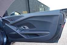 Audi R8 5.2 FSI V10 Plus Coupe S-Tronic Quattro Automatic 