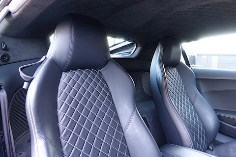 Audi R8 5.2 FSI V10 Plus Coupe S-Tronic Quattro Automatic (Stunning Ultra High Spec Example)