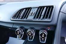 Audi R8 5.2 FSI V10 Plus Coupe S-Tronic Quattro Automatic 