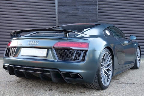 Audi R8 5.2 FSI V10 Plus Coupe S-Tronic Quattro Automatic (Stunning Ultra High Spec Example)