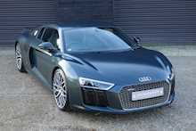 Audi R8 5.2 FSI V10 Plus Coupe S-Tronic Quattro Automatic 