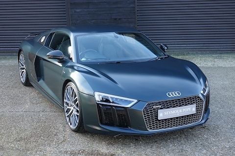 Audi R8 5.2 FSI V10 Plus Coupe S-Tronic Quattro Automatic (Stunning Ultra High Spec Example)
